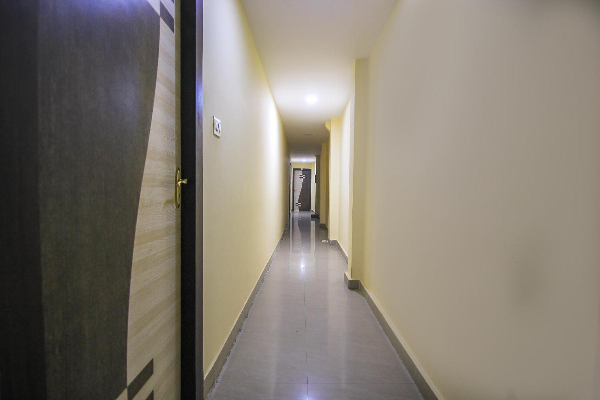 OYO Flagship 6793 Hotel CZ Lucknow Exterior foto