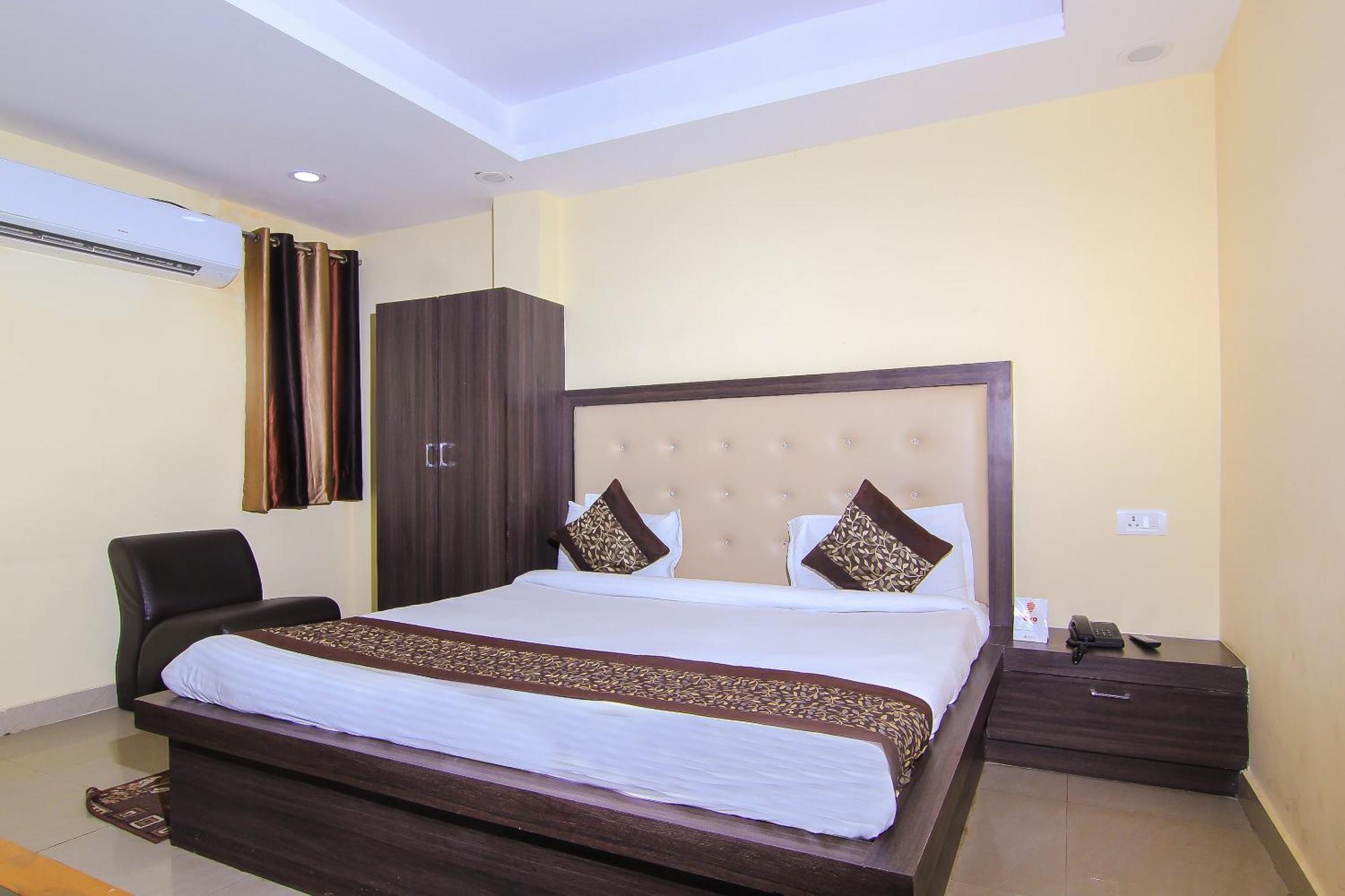 OYO Flagship 6793 Hotel CZ Lucknow Exterior foto
