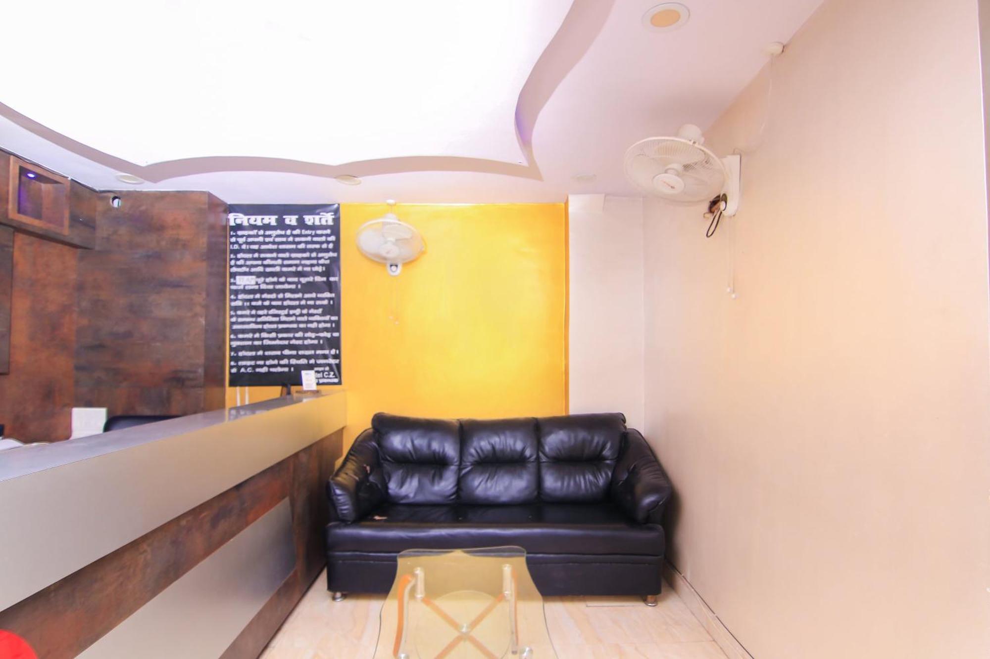 OYO Flagship 6793 Hotel CZ Lucknow Exterior foto